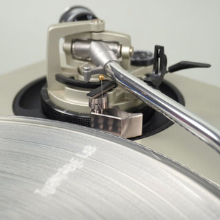 Little Fwend: Automatic Tonearm Lifter for Technics 1200 - Disco Model MKIl